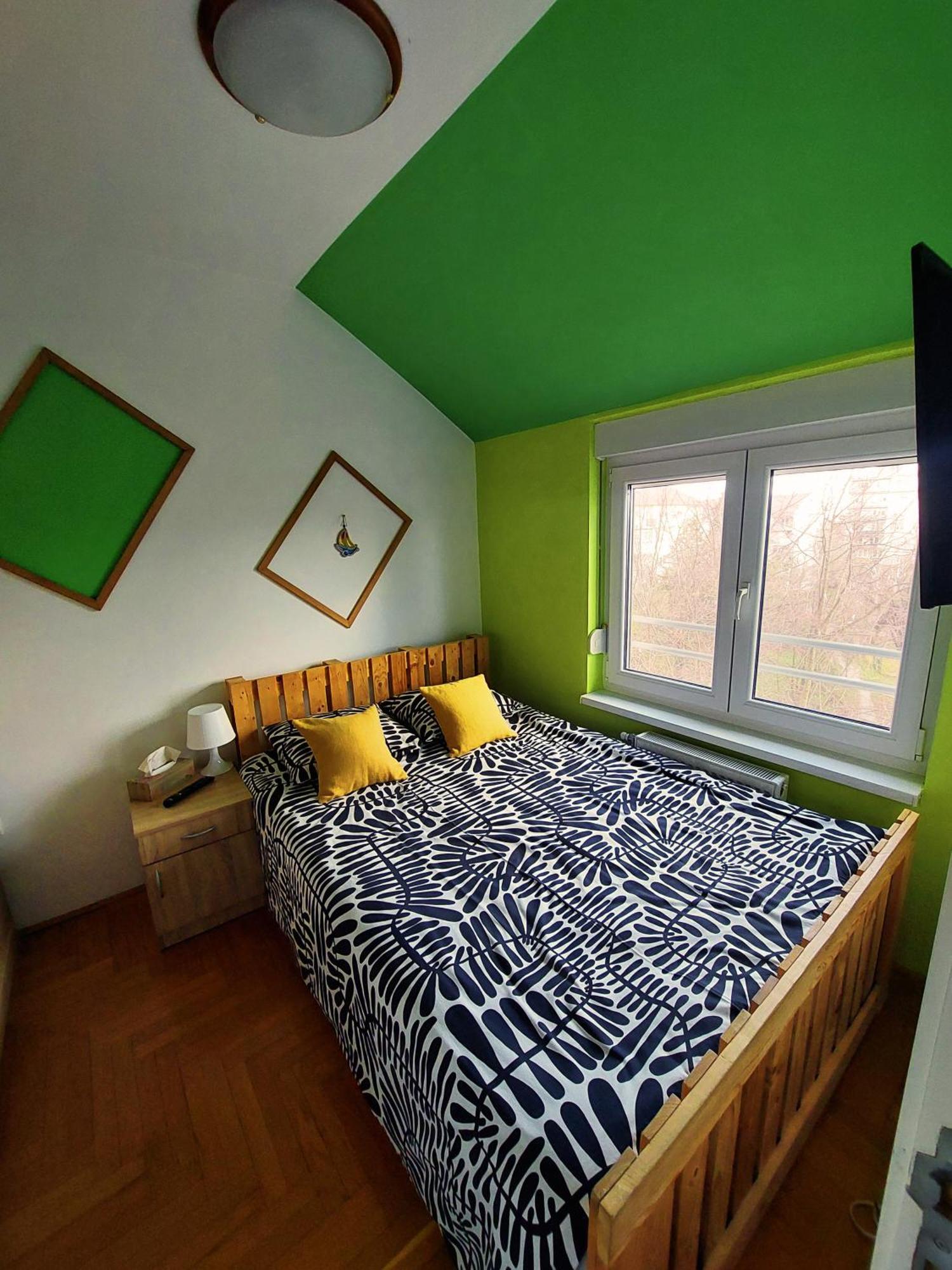 Xo Apartman Sremska Mitrovica Exterior photo